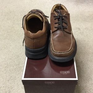 Men’s soft chestnut brown leather dress shoes